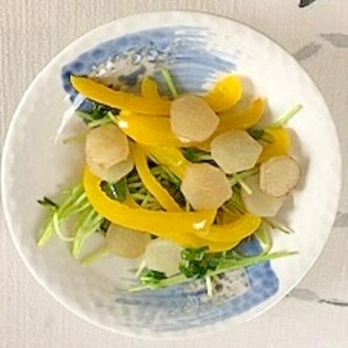 ヤーコン、豆苗、パプリカの炒め物